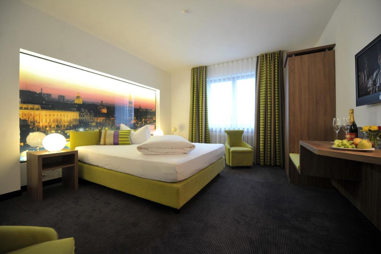 Cityhotel Hessischer Hof Fulda Room photo